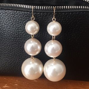 BaubleBar Pearl Earrings